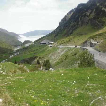 Апартаменты Comfort Duplex Apartment, Foot Of The Slopes