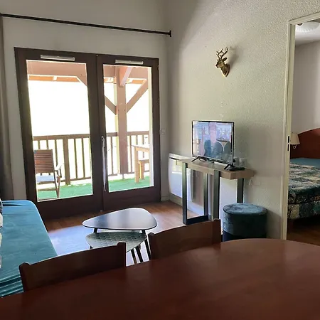 Comfort Duplex Apartment, Foot Of The Slopes Apartman Bagnères-de-Bigorre